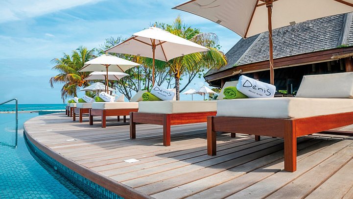 Denis Private Island