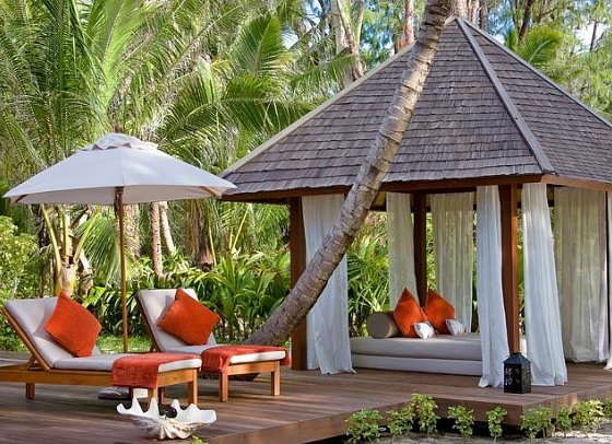 Denis Private Island - Wohnbeispiel Beachfront Spa Cottage (Zimmercodierungen UB3, UH2 & DB8)