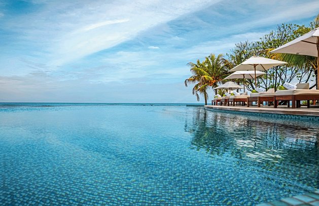 Denis Private Island