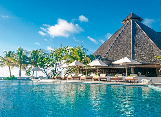 Denis Private Island
