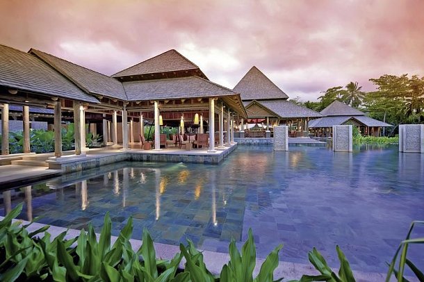 Constance Ephelia Resort