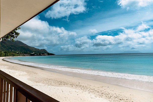 Coral Strand Smart Choice Hotel
