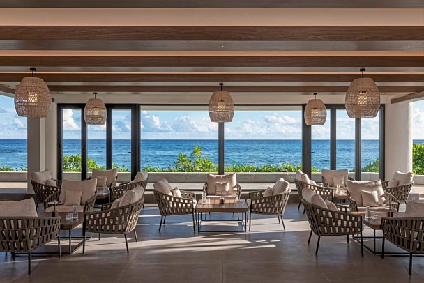 Avani+ Barbarons Seychelles