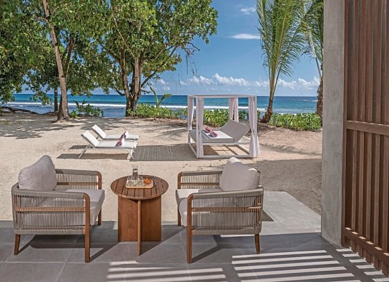 Avani+ Barbarons Seychelles