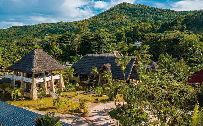 Les Lauriers Eco Hotel & Restaurant