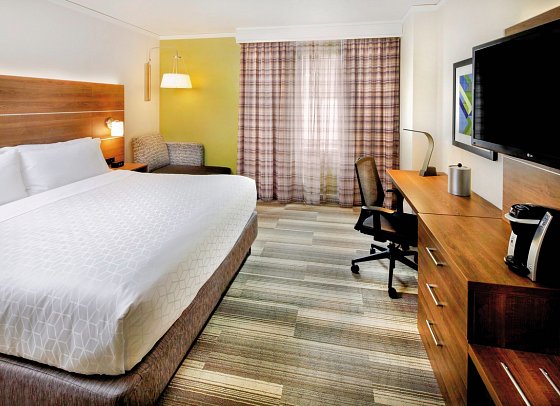 Holiday Inn Express and Suites Fisherman´s Wharf, an IHG Hotel - Wohnbeispiel 1 King Bed (Zimmercodierung UG2)