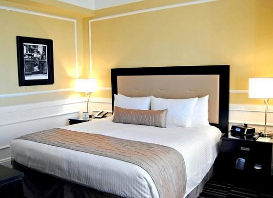Pickwick Hotel - Wohnbeispiel Superior 1 King Bed (Zimmercodierung US2)