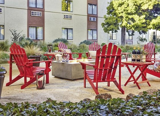 Hotel Focus - Patio