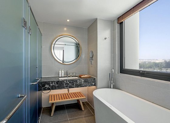 Radisson Resort Mui Ne - Badbeispiel Junior Suite Seaview (Zimmercodierung JBM)