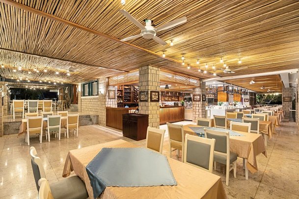 Hoang Ngoc Beach Resort