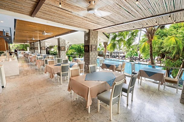 Hoang Ngoc Beach Resort