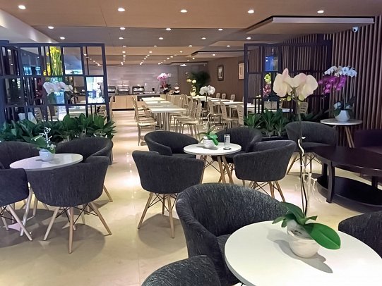 Avanti Hotel