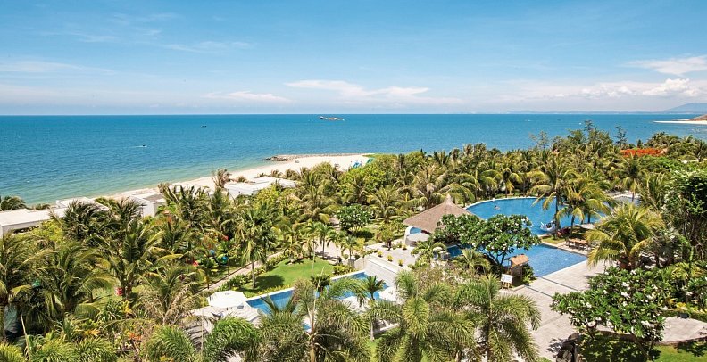 The Cliff Resort & Residences