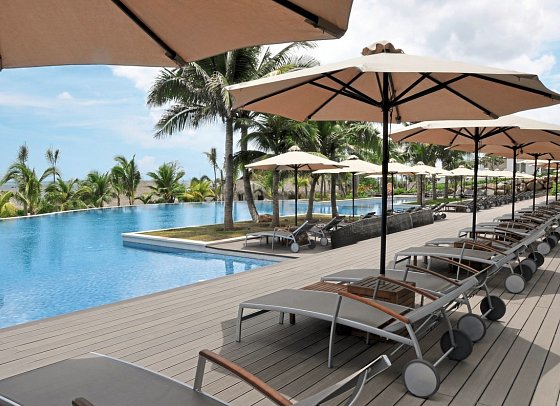 The Cliff Resort & Residences