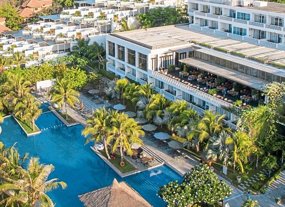 The Cliff Resort & Residences