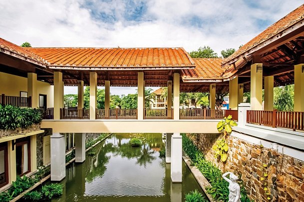 Romana Resort & Spa
