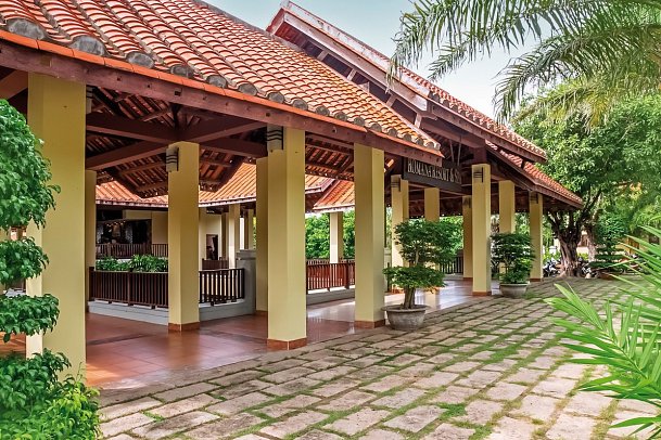 Romana Resort & Spa
