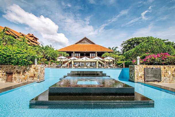 Romana Resort & Spa