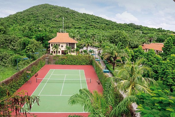 Romana Resort & Spa