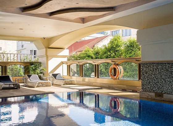 Sherwood Suites Saigon