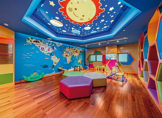 Sherwood Suites Saigon