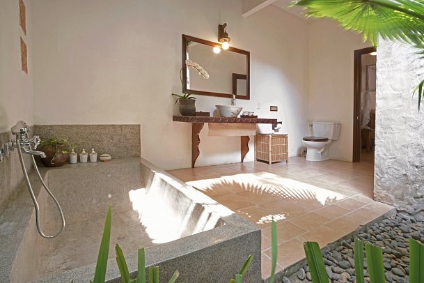 Ho Tram Beach Boutique Resort & Spa - Badbeispiel Premier Garden Room/Bungalow (Zimmercodierung BMG)