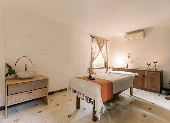 Ho Tram Beach Boutique Resort & Spa