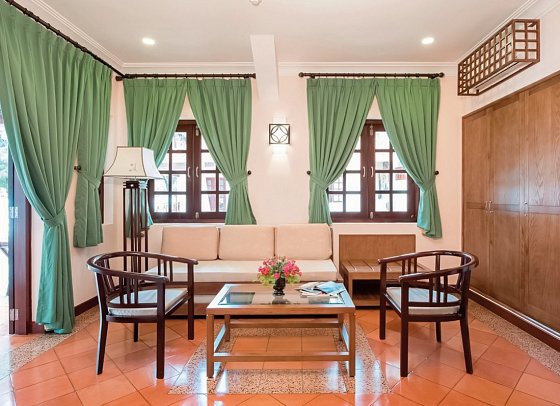Phu Hai Resort - Wohnbeispiel Beachfront Villa Suite (Zimmercodierung WBO)