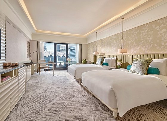 Mandarin Oriental, Singapore - Premier Room with Balcony (Zimmercodierung UM1)