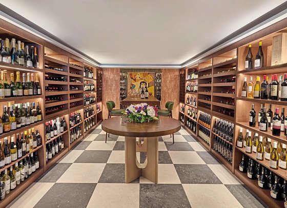 Mandarin Oriental, Singapore - HAUS 65 Wine Room