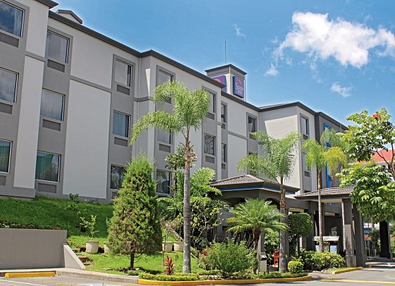 Sleep Inn Paseo Las Damas