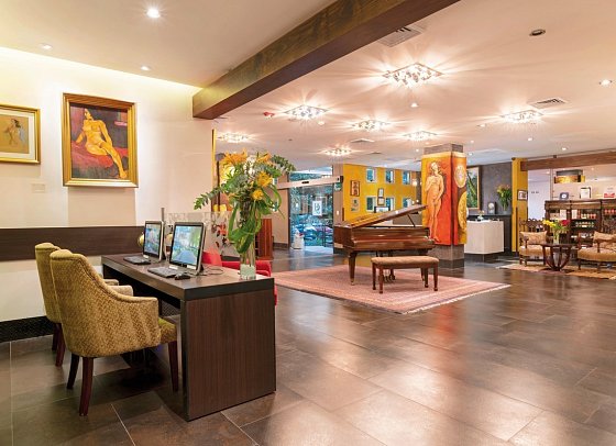 Studio Hotel