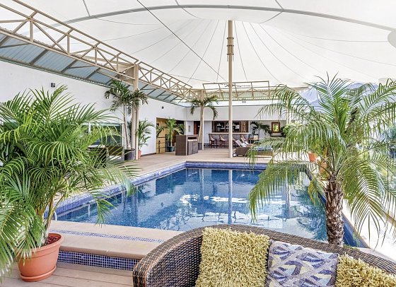Studio Hotel
