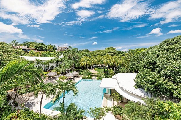 Tamarindo Diriá Beach Resort