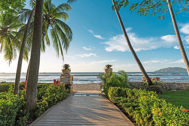 Tamarindo Diriá Beach Resort