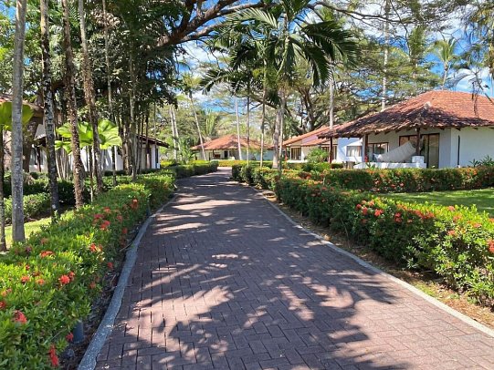 Villas Playa Sámara Beachfront Resort