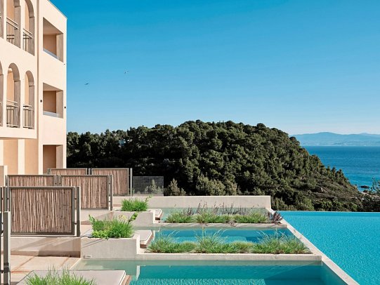 Meravia Leonardo Limited Edition - Wohnbsp. Deluxezimmer Poolblick Privatpool (Zimmercodierung DDP)