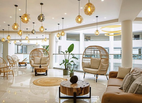 Ajul Luxury Hotel & Spa Resort