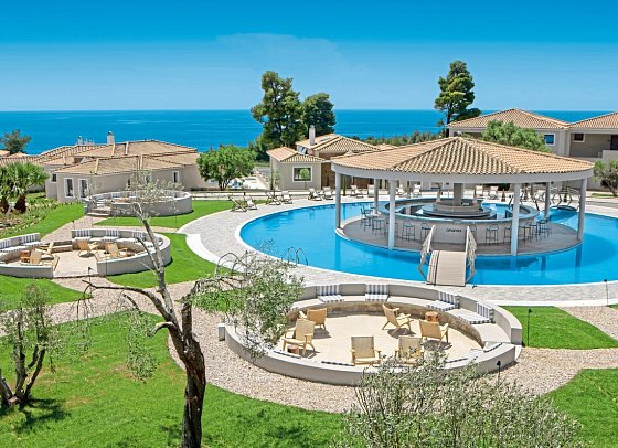Ajul Luxury Hotel & Spa Resort