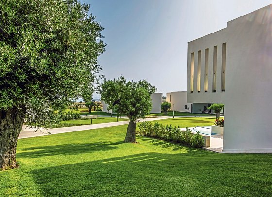 Ammoa Luxury Hotel & Spa Resort