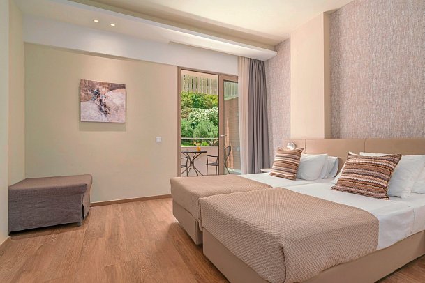Ammon Zeus Luxury Beach Hotel - Wohnbeispiel Economy Gartenblick (Zimmercodierung DEG)