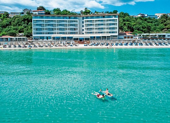 Ammon Zeus Luxury Beach Hotel