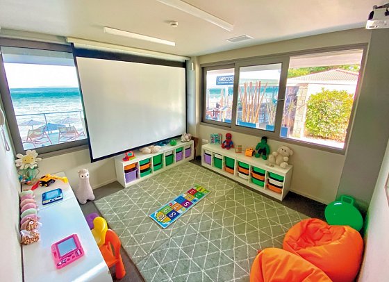 Ammon Zeus Luxury Beach Hotel