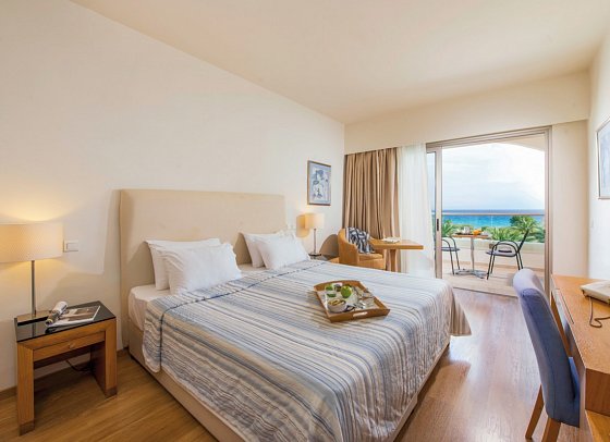 Kassandra Palace Seaside Resort - Wohnbeispiel Doppelzimmer Deluxe Gartenblick (Zimmercodierung DDG)