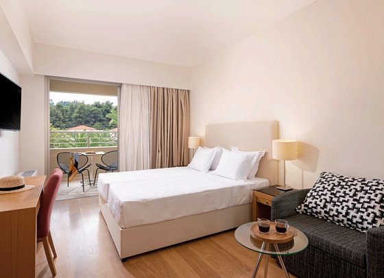 Kassandra Palace Seaside Resort - Wohnbeispiel Doppelzimmer Deluxe Gartenblick (Zimmercodierung DDG)