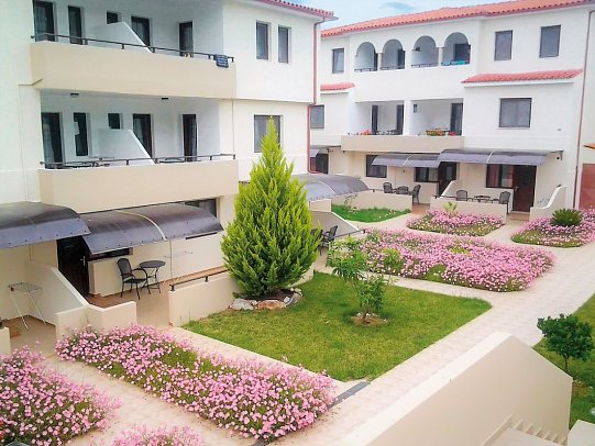 Amari Studios & Appartements