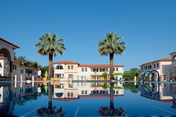 Amari Studios & Appartements