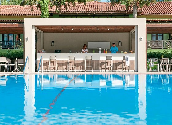 Simantro Resort
