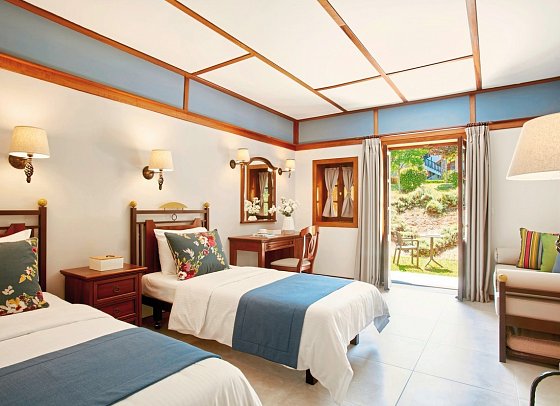 Simantro Resort