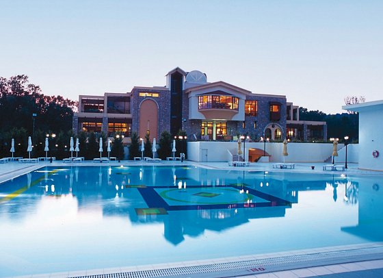 Simantro Resort